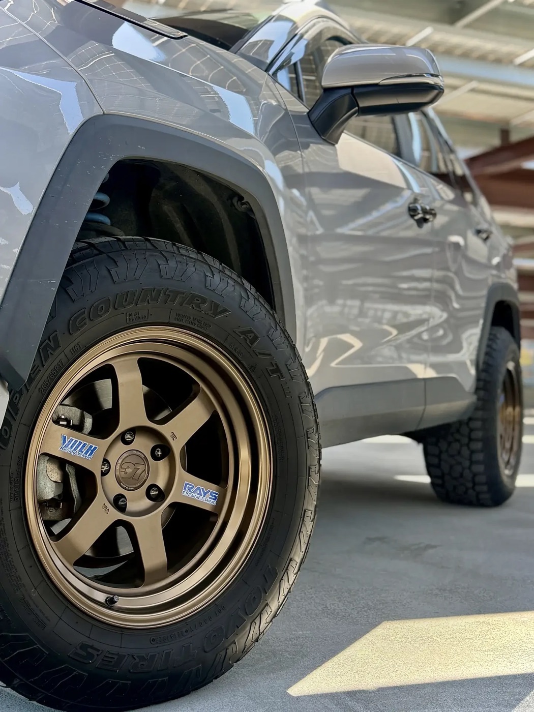 Close-up of the bronze Volk TE37V wheel and 265/65R17 Toyo A/T III tire